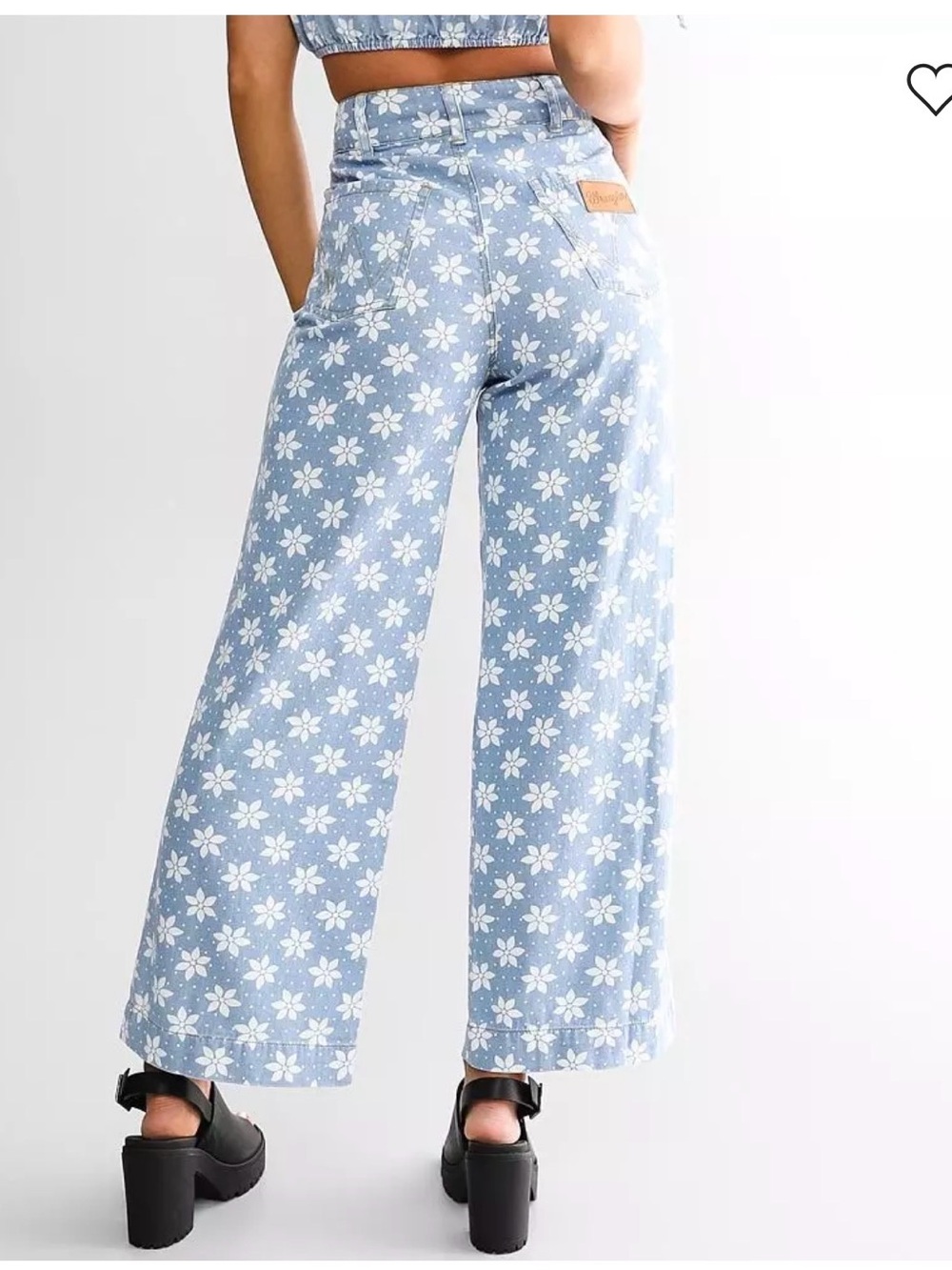 Billabong X Wrangler Women’s High Rise Perfect Pair Floral Print Straight Crop - Picture 3 of 7